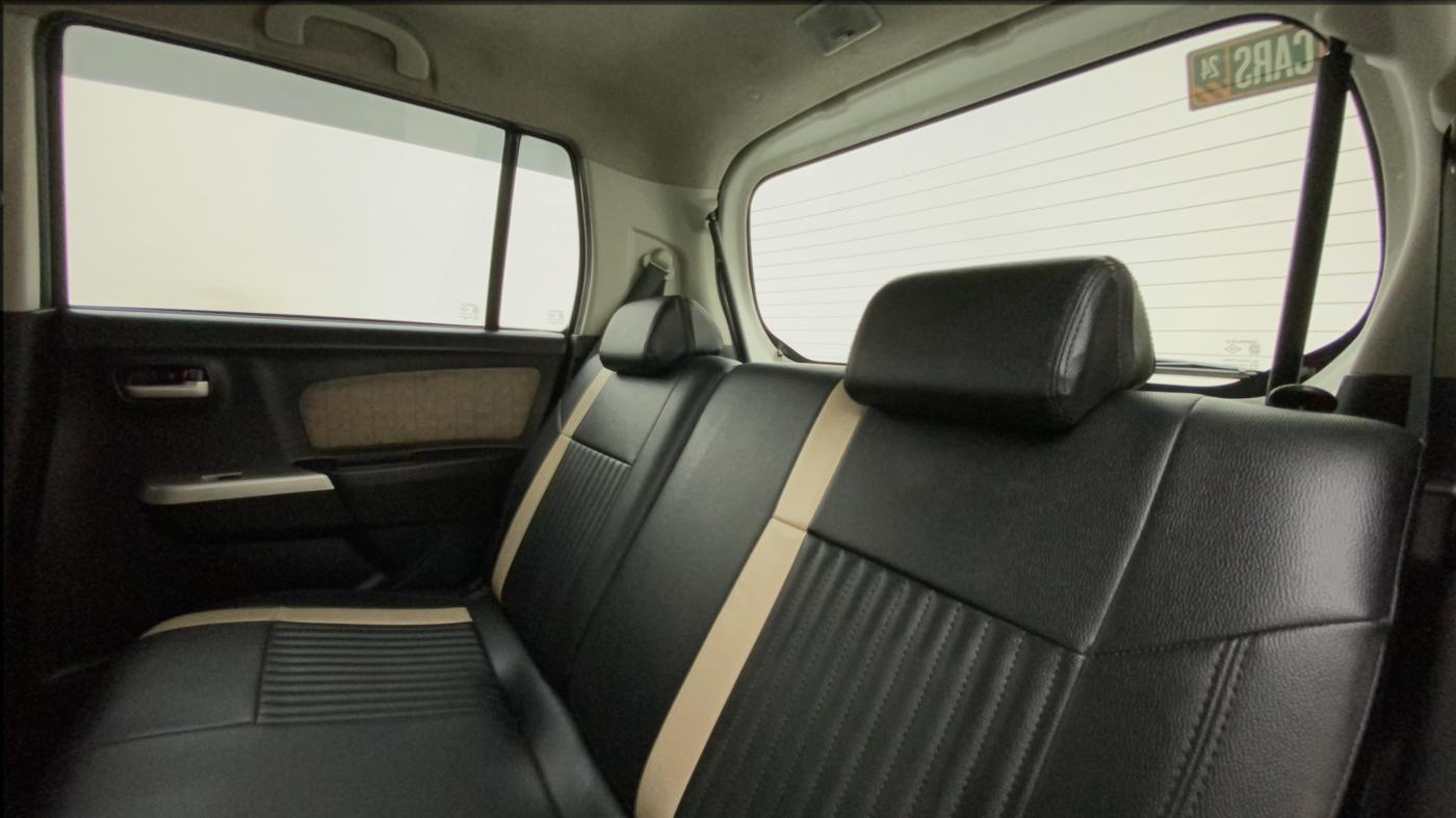 2016 Maruti Wagon R 1.0 VXI (O) AMT, Petrol, Automatic, 49,065 km, Right Side Rear Door Cabin