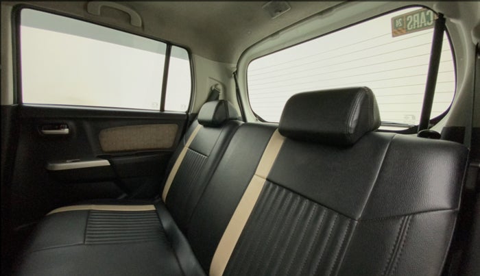 2016 Maruti Wagon R 1.0 VXI (O) AMT, Petrol, Automatic, 49,065 km, Right Side Rear Door Cabin