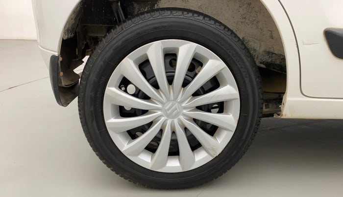 2016 Maruti Wagon R 1.0 VXI (O) AMT, Petrol, Automatic, 49,065 km, Right Rear Wheel
