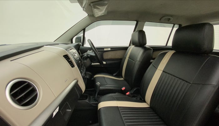 2016 Maruti Wagon R 1.0 VXI (O) AMT, Petrol, Automatic, 49,065 km, Right Side Front Door Cabin