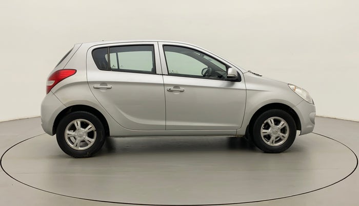 2011 Hyundai i20 SPORTZ 1.2, Petrol, Manual, 73,031 km, Right Side View