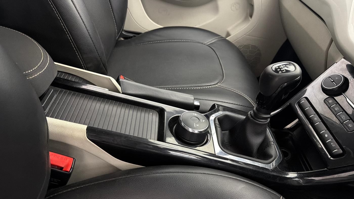 2022 Tata NEXON XZ PLUS PETROL, Petrol, Manual, 22,623 km, Gear Lever
