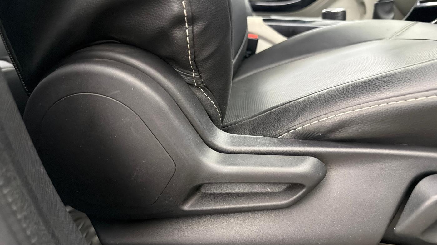 2022 Tata NEXON XZ PLUS PETROL, Petrol, Manual, 22,623 km, Driver Side Adjustment Panel