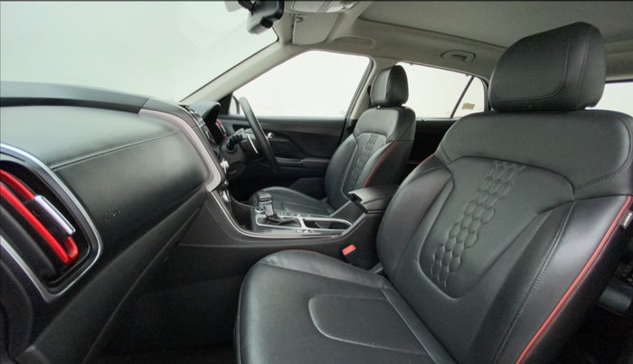 2020 Hyundai Creta SX (O) 1.4 TURBO DCT, Petrol, Automatic, 32,994 km, Right Side Front Door Cabin