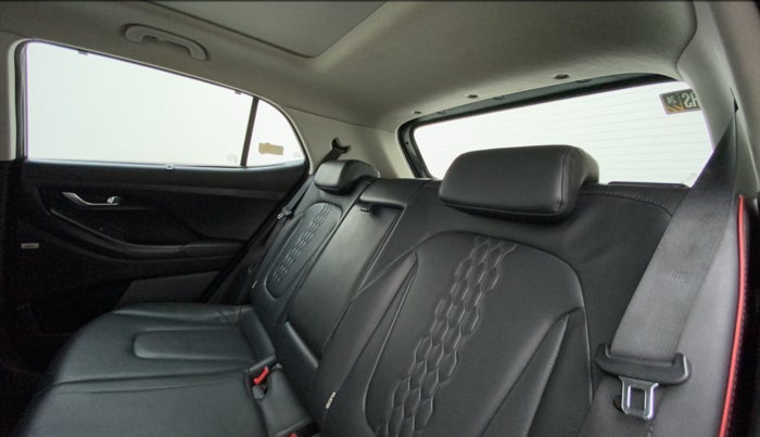 2020 Hyundai Creta SX (O) 1.4 TURBO DCT, Petrol, Automatic, 32,994 km, Right Side Rear Door Cabin