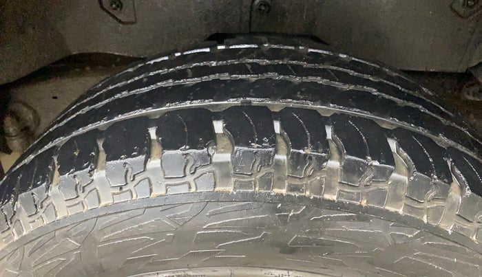 2022 Mahindra Thar LX HARD TOP 4WD MT, Diesel, Manual, 52,746 km, Left Rear Tyre Tread