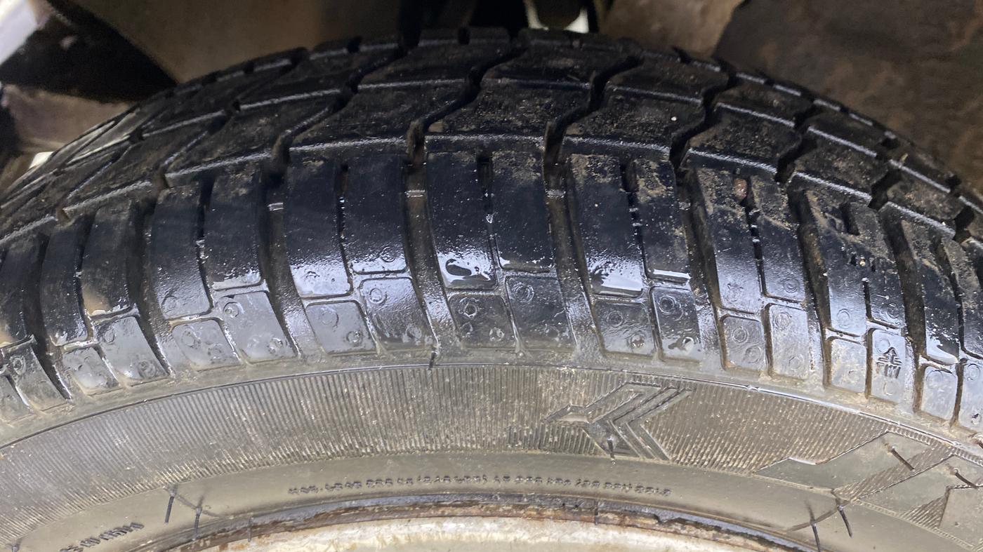 2015 Tata Nano TWIST XT, Petrol, Manual, 54,377 km, Left Front Tyre Tread