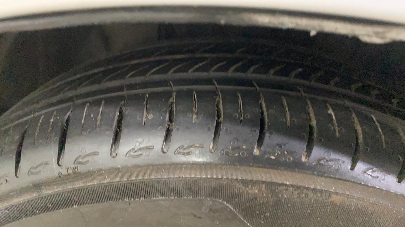 2020 Tata Tiago XZ PLUS PETROL, Petrol, Manual, 37,245 km, Left Front Tyre Tread
