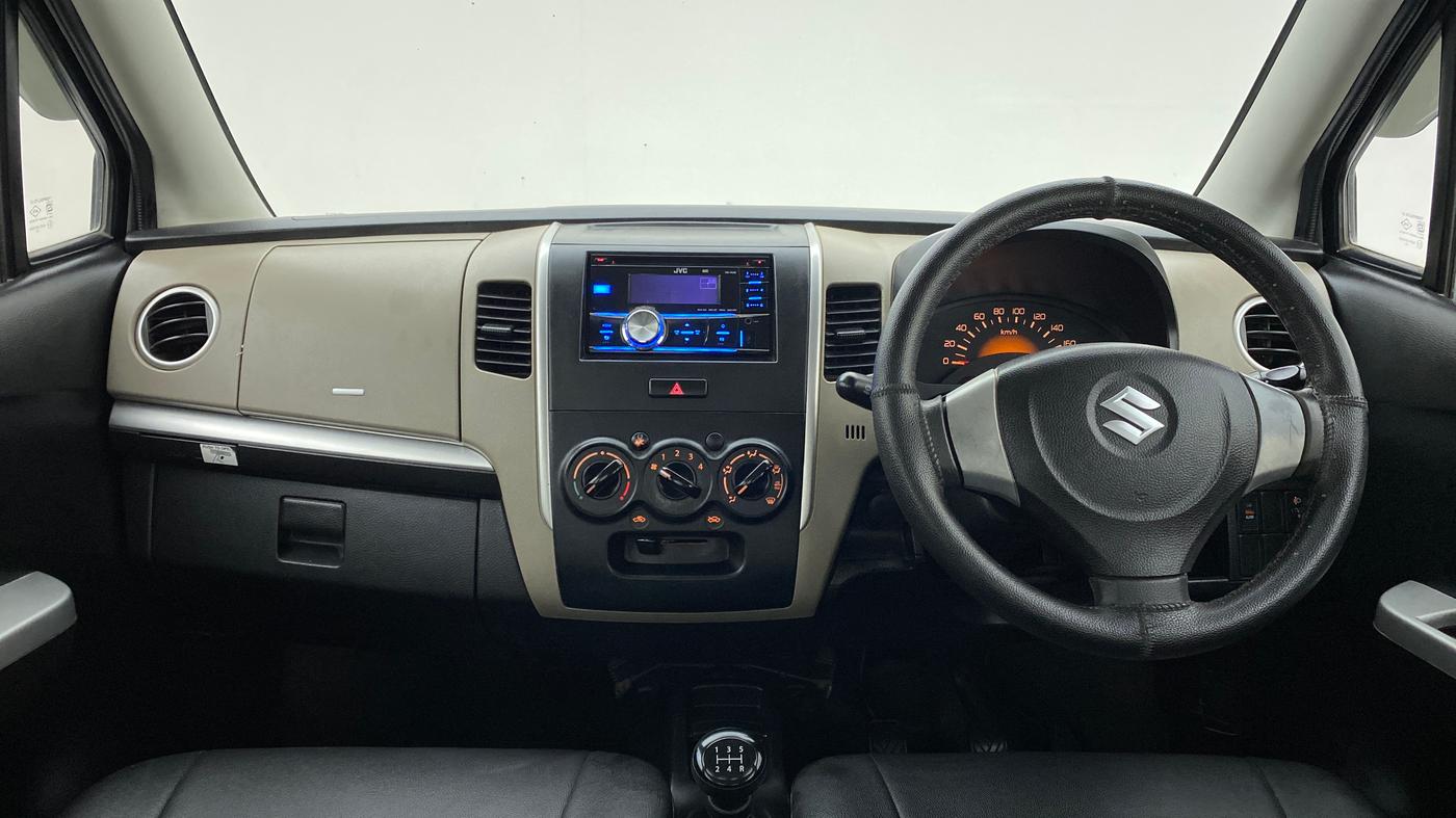 2014 Maruti Wagon R 1.0 LXI, Petrol, Manual, 40,677 km, Dashboard