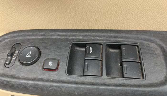 2014 Honda Brio S MT, Petrol, Manual, 3,714 km, Driver Side Door Panels Control