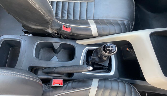 2023 Nissan MAGNITE XL, Petrol, Manual, 20,184 km, Gear Lever