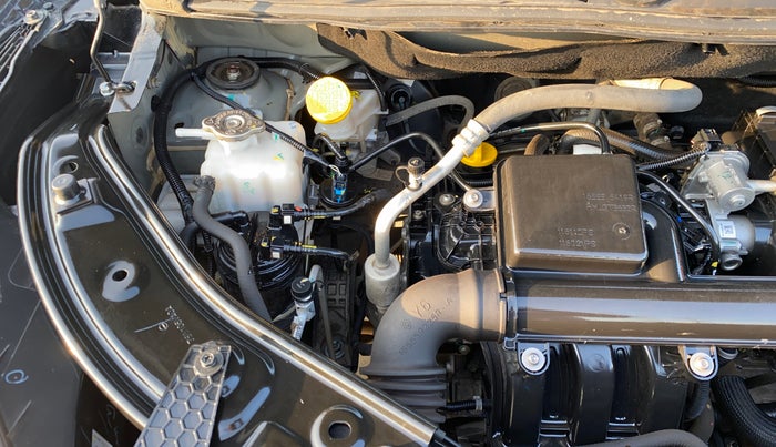 2023 Nissan MAGNITE XL, Petrol, Manual, 20,184 km, Engine View - Right