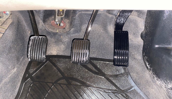 2021 Hyundai NEW SANTRO SPORTZ EXECUTIVE MT CNG, CNG, Manual, 80,869 km, Pedals