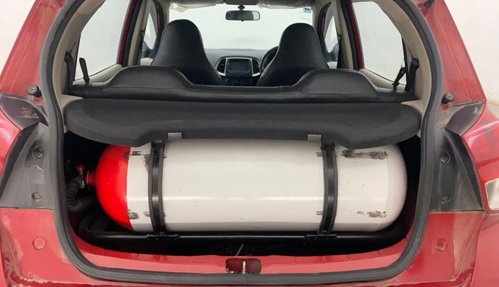 2021 Hyundai NEW SANTRO SPORTZ EXECUTIVE MT CNG, CNG, Manual, 80,869 km, Boot Inside