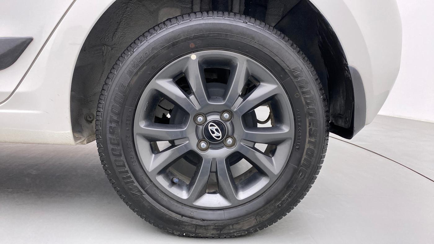 2018 Hyundai Elite i20 ASTA 1.2, Petrol, Manual, 11,334 km, Left Rear Wheel