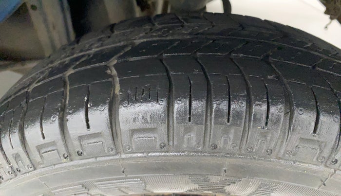 2017 Maruti Alto 800 LXI, Petrol, Manual, 47,415 km, Left Rear Tyre Tread