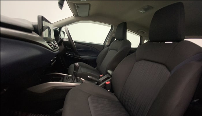 2023 Maruti Baleno ALPHA PETROL 1.2, Petrol, Manual, 15,447 km, Right Side Front Door Cabin