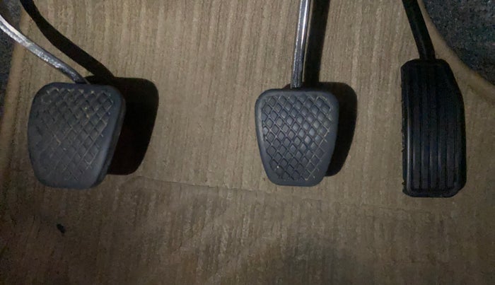 2016 Honda Brio S MT, Petrol, Manual, 72,375 km, Pedals