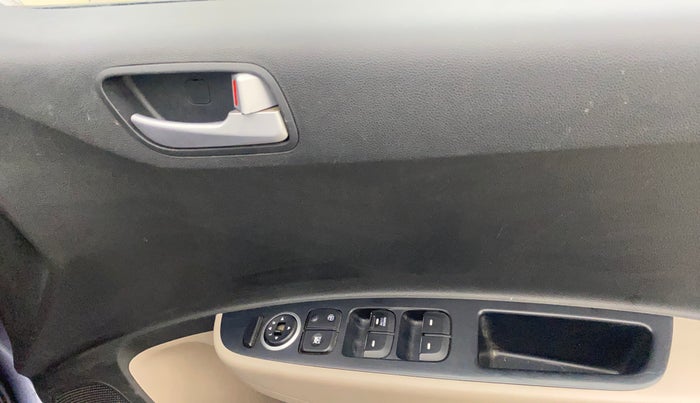 2016 Hyundai Grand i10 SPORTZ 1.2 KAPPA VTVT, Petrol, Manual, 72,466 km, Driver Side Door Panels Control