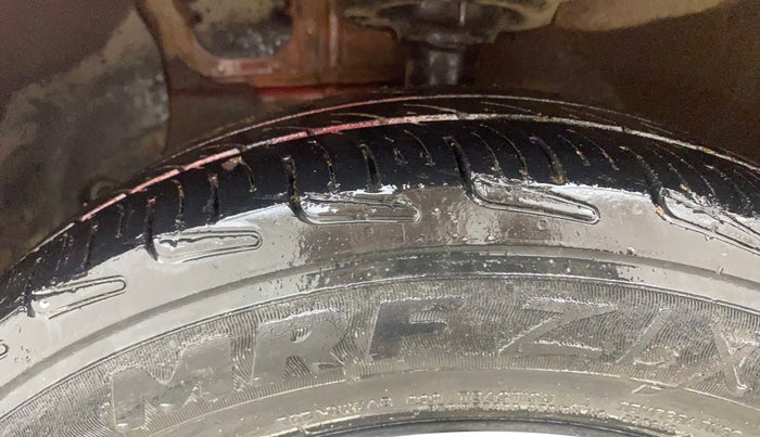 2017 Hyundai Grand i10 SPORTZ AT 1.2 KAPPA VTVT, Petrol, Automatic, 72,801 km, Left Front Tyre Tread