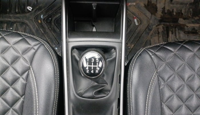 2021 Maruti Baleno DELTA PETROL 1.2, Petrol, Manual, 28,403 km, Gear Lever