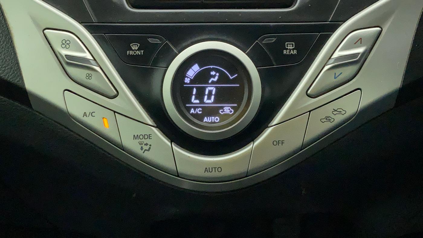 2017 Maruti Baleno ZETA PETROL 1.2, Petrol, Manual, 55,123 km, Automatic Climate Control