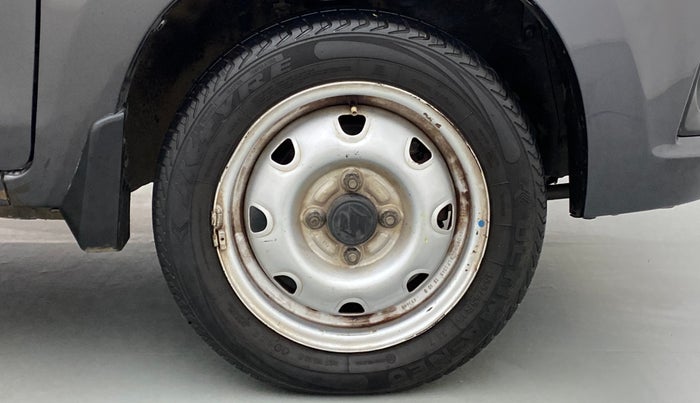 2015 Maruti Alto K10 LXI CNG, CNG, Manual, 83,606 km, Right Front Wheel