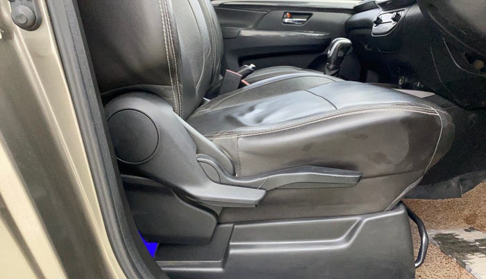 2020 Maruti XL6 ALPHA AT, Petrol, Automatic, 50,334 km, Driver Side Adjustment Panel