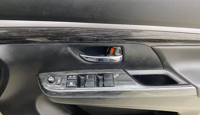 2020 Maruti XL6 ALPHA AT, Petrol, Automatic, 50,334 km, Driver Side Door Panels Control