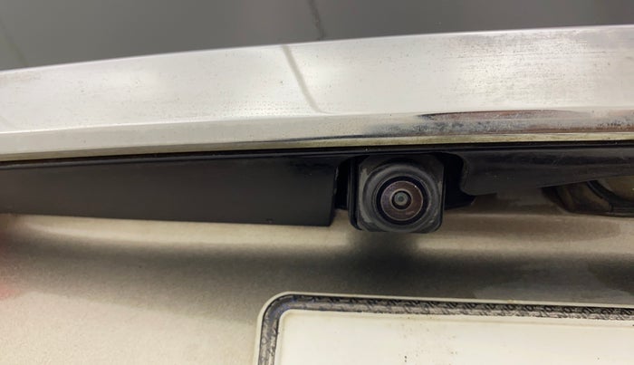 2020 Maruti XL6 ALPHA AT, Petrol, Automatic, 50,334 km, Parking Camera