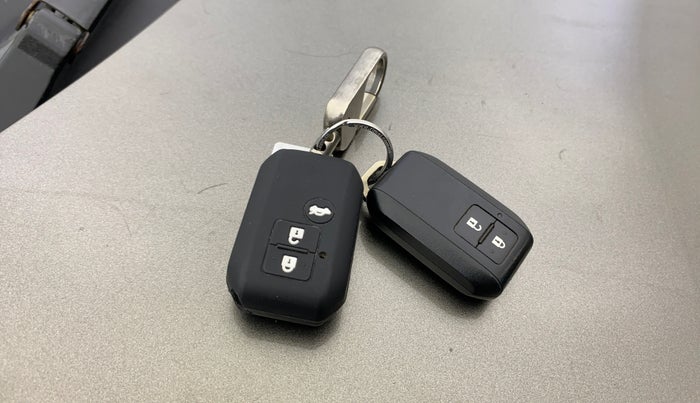 2020 Maruti XL6 ALPHA AT, Petrol, Automatic, 50,334 km, Key Close Up