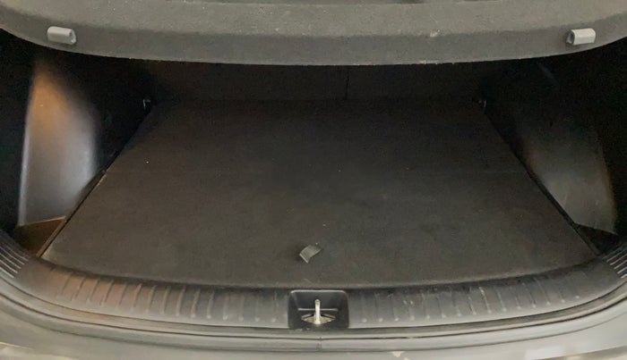 2020 KIA SELTOS HTX 1.5 PETROL, Petrol, Manual, 36,174 km, Boot Inside