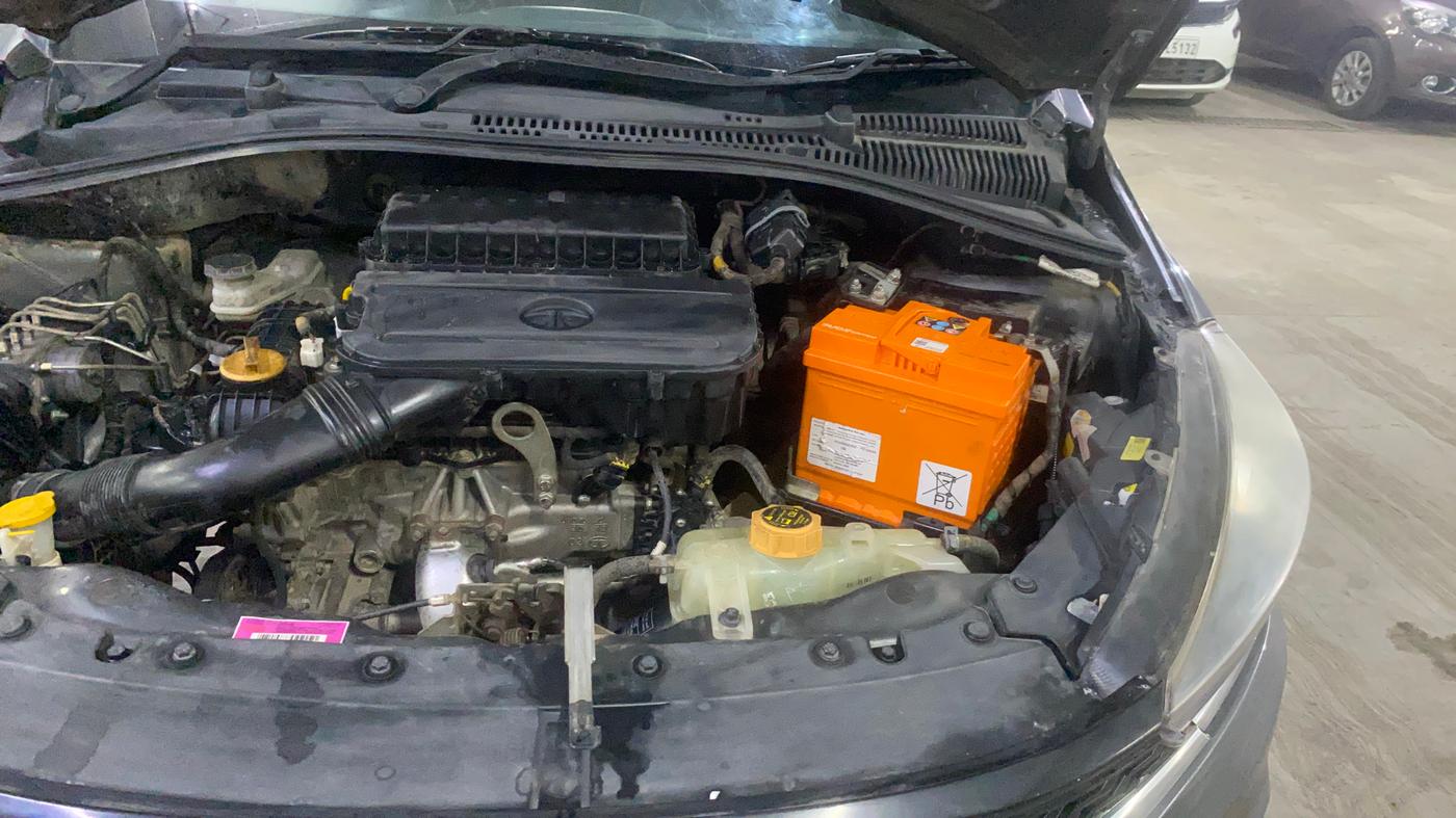 2020 Tata Tiago XT PETROL, Petrol, Manual, 37,790 km, Engine View - Left