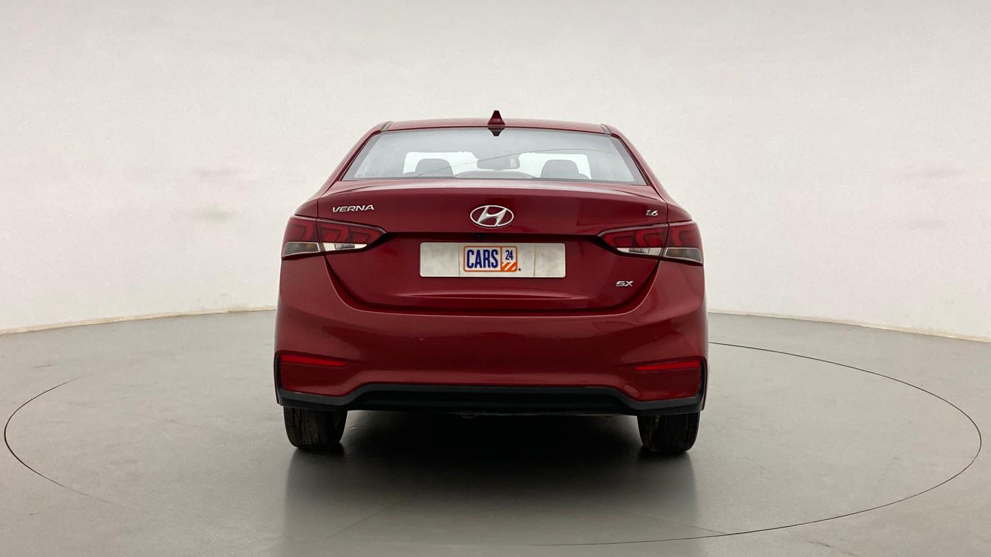 2017 Hyundai Verna 1.6 SX VTVT, Petrol, Manual, 25,935 km, Back/Rear