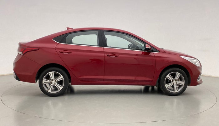 2017 Hyundai Verna 1.6 SX VTVT, Petrol, Manual, 25,935 km, Right Side View