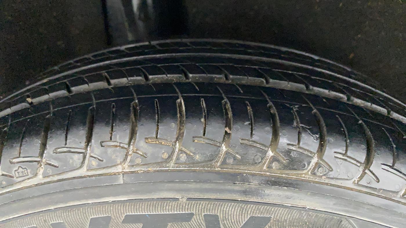 2019 Maruti Baleno DELTA 1.2 K12, Petrol, Manual, 26,579 km, Right Rear Tyre Tread