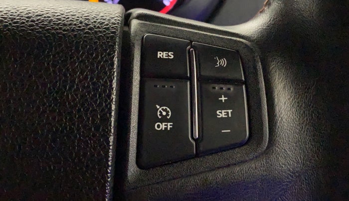 2022 Mahindra Thar LX HT PETROL 4WD MT, Petrol, Manual, 31,910 km, Adaptive Cruise Control