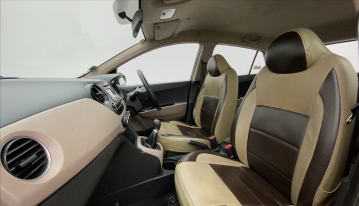 2015 Hyundai Grand i10 ASTA 1.2 KAPPA VTVT, Petrol, Manual, 94,550 km, Right Side Front Door Cabin