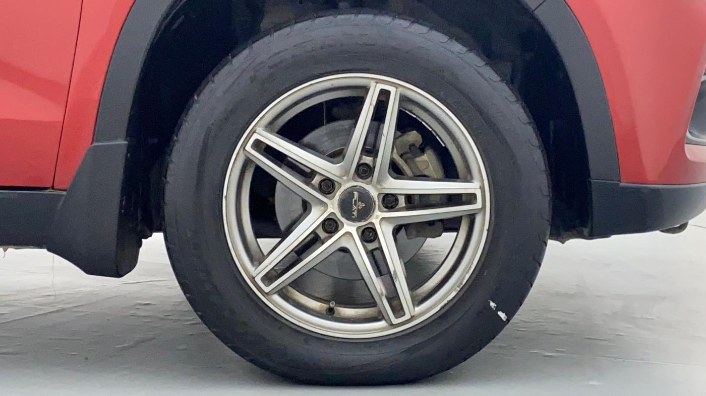 2016 Maruti Vitara Brezza VDI OPT, Diesel, Manual, 1,31,729 km, Right Front Wheel