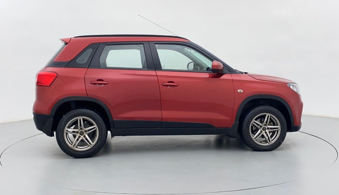 2016 Maruti Vitara Brezza VDI OPT, Diesel, Manual, 1,31,729 km, Right Side View