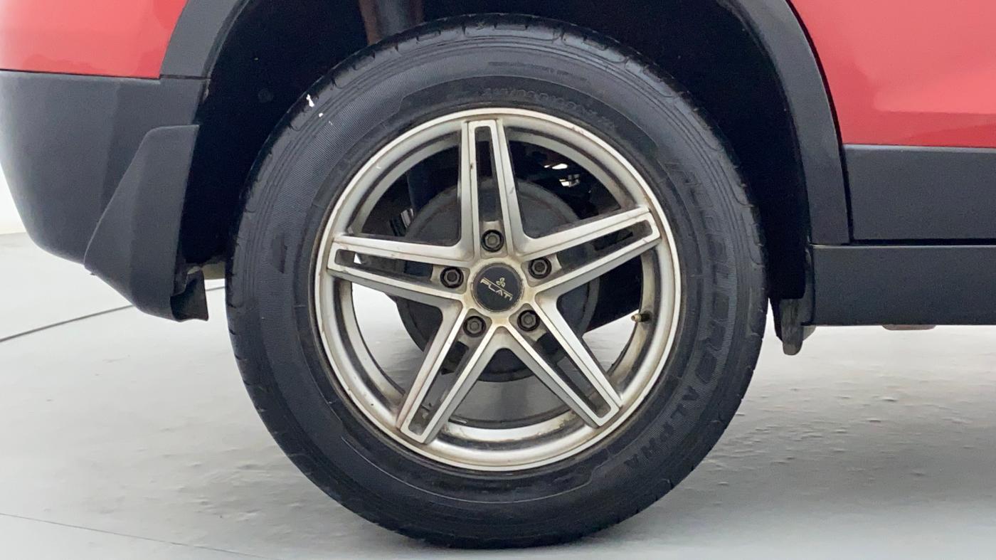 2016 Maruti Vitara Brezza VDI OPT, Diesel, Manual, 1,31,729 km, Right Rear Wheel
