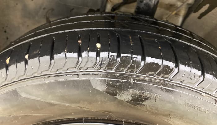 2023 Tata PUNCH ADVENTURE RHYTHM PACK AMT, Petrol, Automatic, 11,520 km, Left Front Tyre Tread