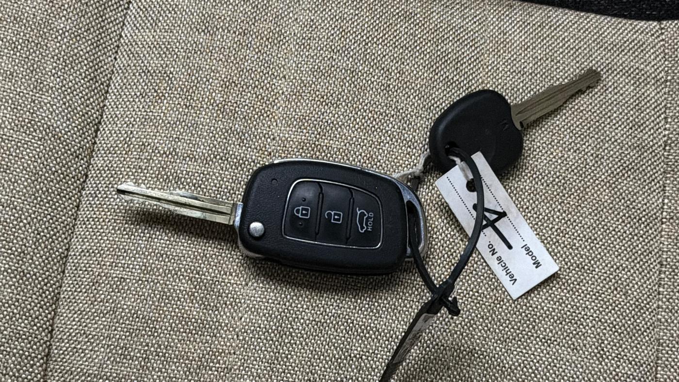 2019 Hyundai Elite i20 MAGNA PLUS 1.2, Petrol, Manual, 71,064 km, Key Close Up