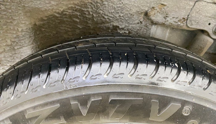 2016 Maruti Wagon R 1.0 VXI AMT, Petrol, Automatic, 48,590 km, Left Rear Tyre Tread