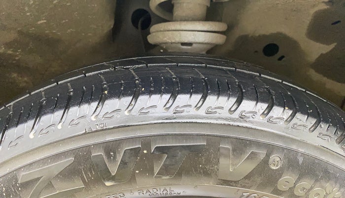 2016 Maruti Wagon R 1.0 VXI AMT, Petrol, Automatic, 48,590 km, Right Front Tyre Tread