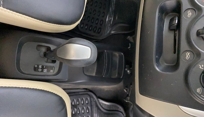 2016 Maruti Wagon R 1.0 VXI AMT, Petrol, Automatic, 48,590 km, Gear Lever