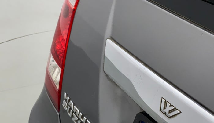 2013 Maruti Wagon R 1.0 VXI, Petrol, Manual, 77,981 km, Dicky (Boot door) - Slightly dented