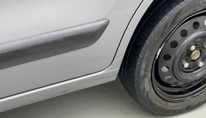 2013 Maruti Wagon R 1.0 VXI, Petrol, Manual, 77,981 km, Left running board - Slightly dented
