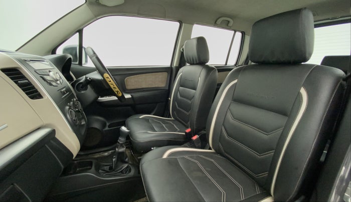 2013 Maruti Wagon R 1.0 VXI, Petrol, Manual, 77,981 km, Right Side Front Door Cabin