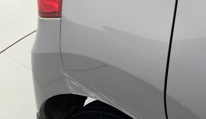 2013 Maruti Wagon R 1.0 VXI, Petrol, Manual, 77,981 km, Right quarter panel - Slightly dented